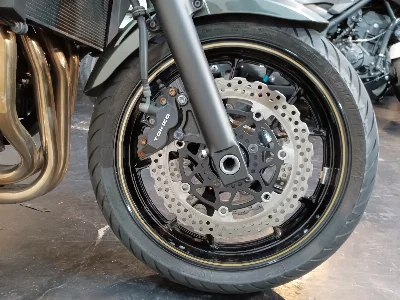 Kawasaki ZRX1200 DAEG