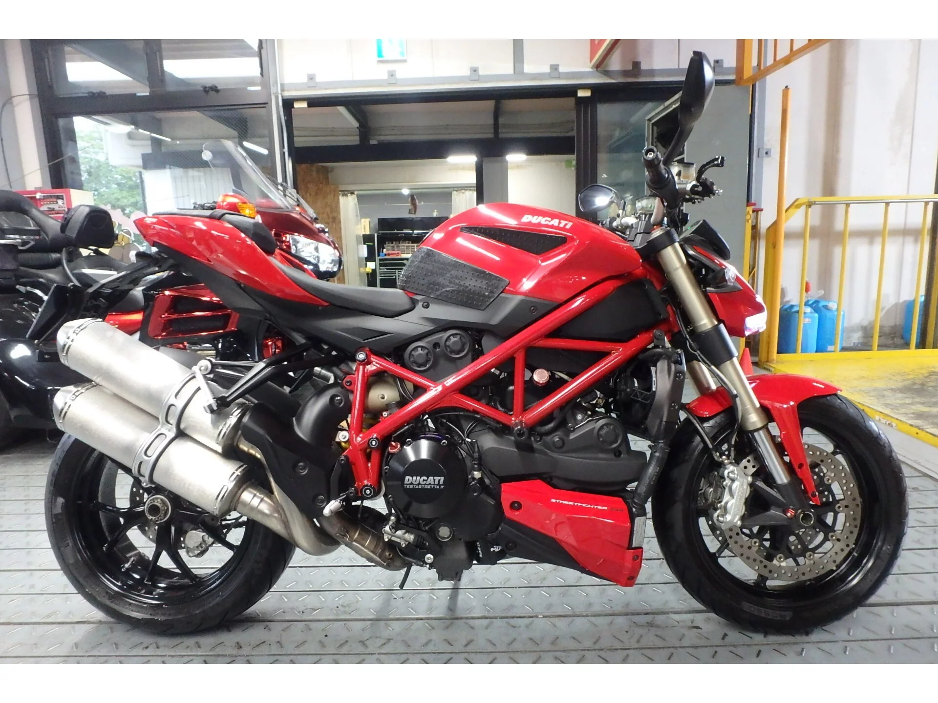 Ducati DUCATI  STREET  FIGHTER 848  с аукциона в Японии