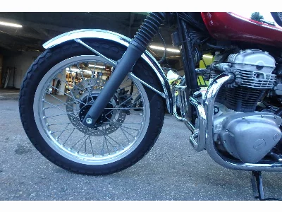 Kawasaki W400