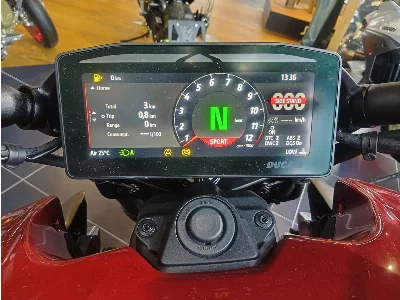 Ducati DUCATI X DIAVEL V4