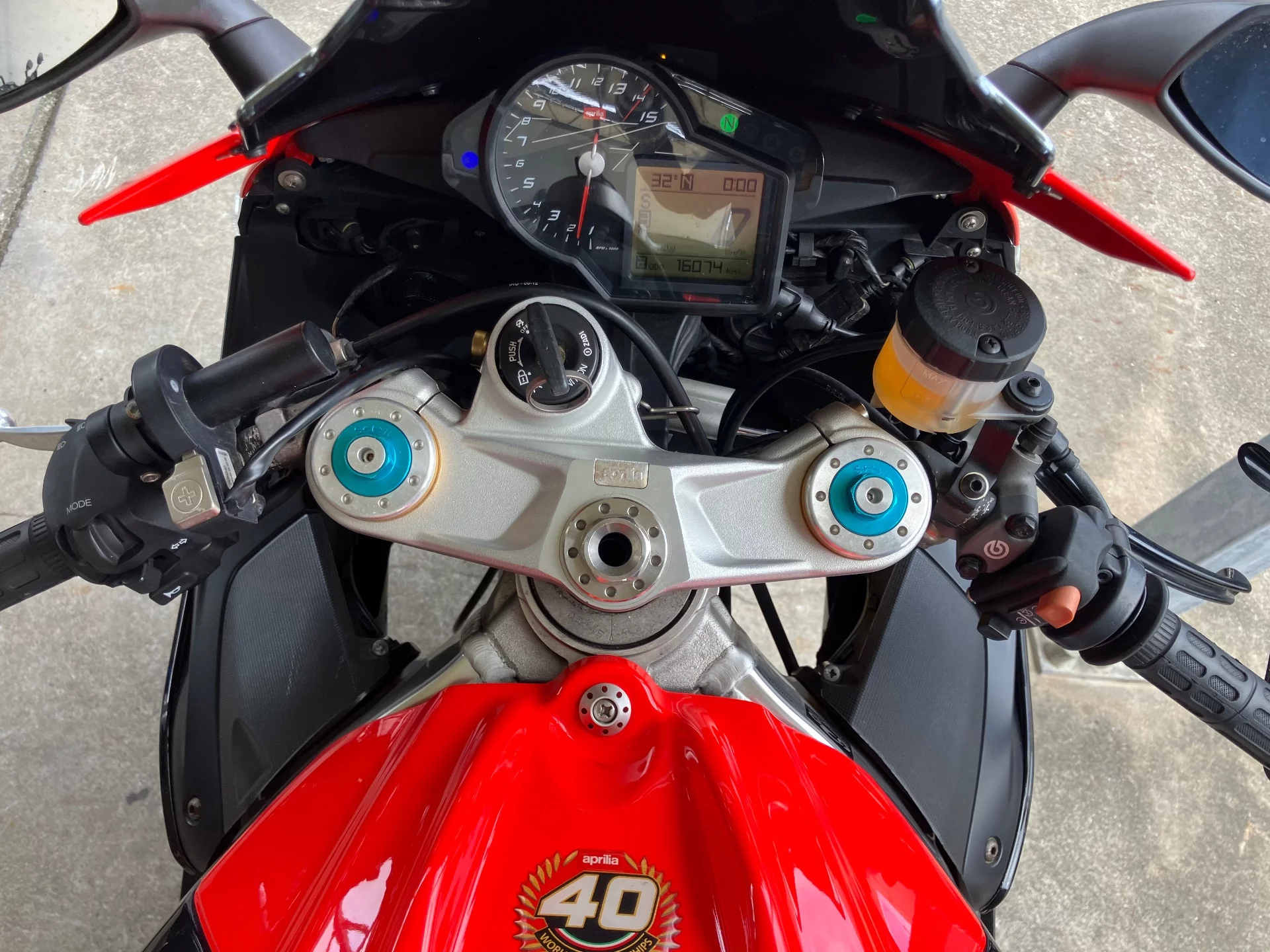Aprilia APRILIA RSV4 FACTORY APRC  с аукциона в Японии