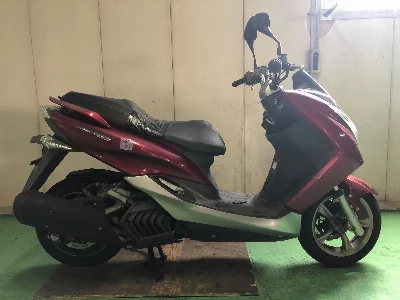Yamaha MAJESTYS