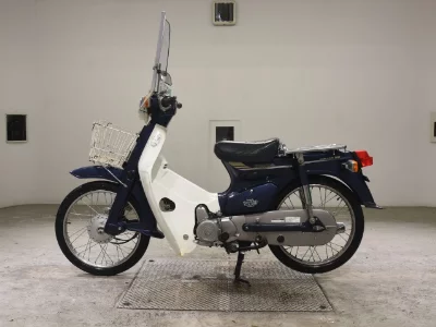Honda C50-E
