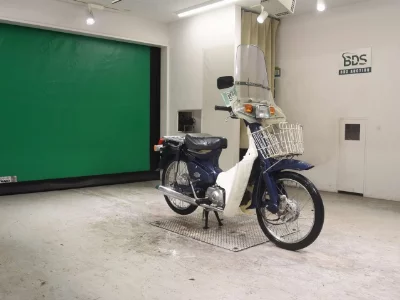 Honda C50-E