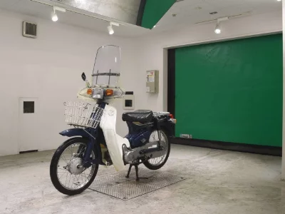 Honda C50-E