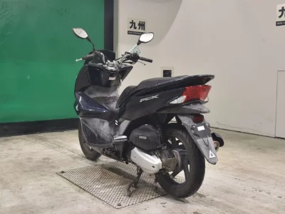 Honda PCX125-2