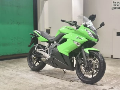 Kawasaki NINJA400R