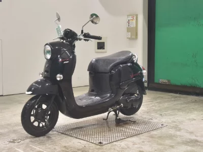 Yamaha VINO-4
