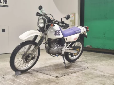 Suzuki DJEBEL200