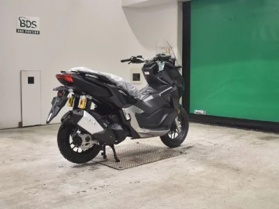Honda ADV160