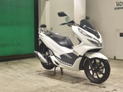 Honda PCX125-3