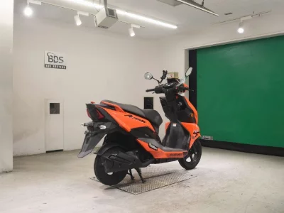 Suzuki AVENIS 125-2