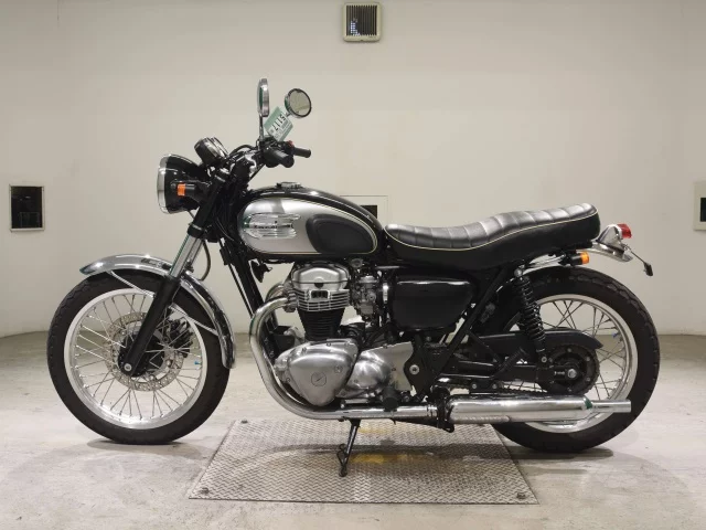 Kawasaki W650  с аукциона в Японии