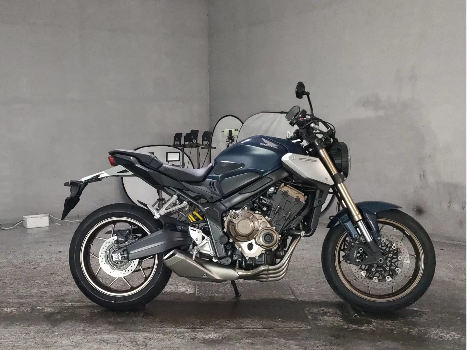 Honda CB650R 2021