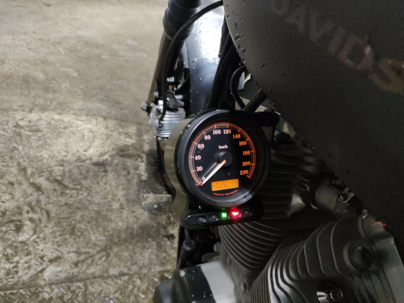 Harley-Davidson HARLEY XL883L  с аукциона в Японии
