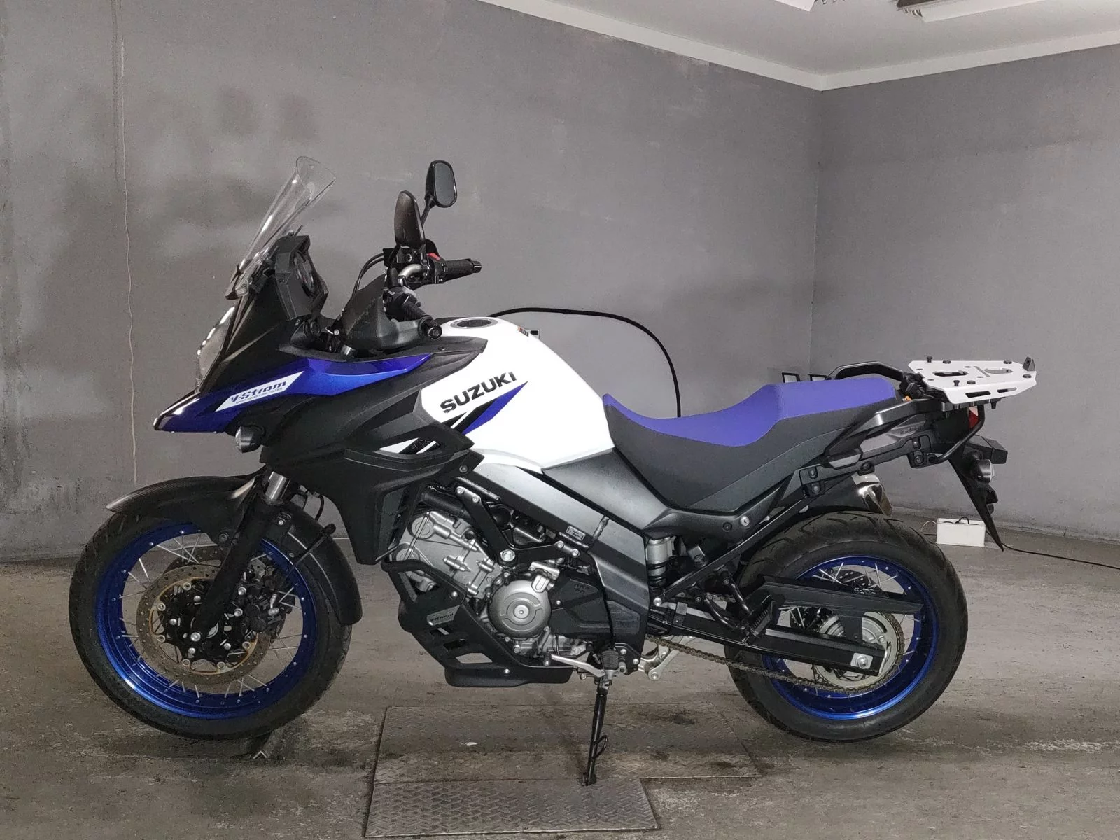 Suzuki V STROM 650XT  с аукциона в Японии