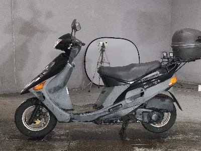 Suzuki VECSTAR150
