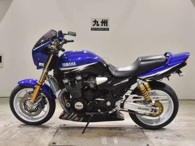 Yamaha XJR1300  с аукциона в Японии