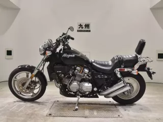 Honda V45 MAGNA