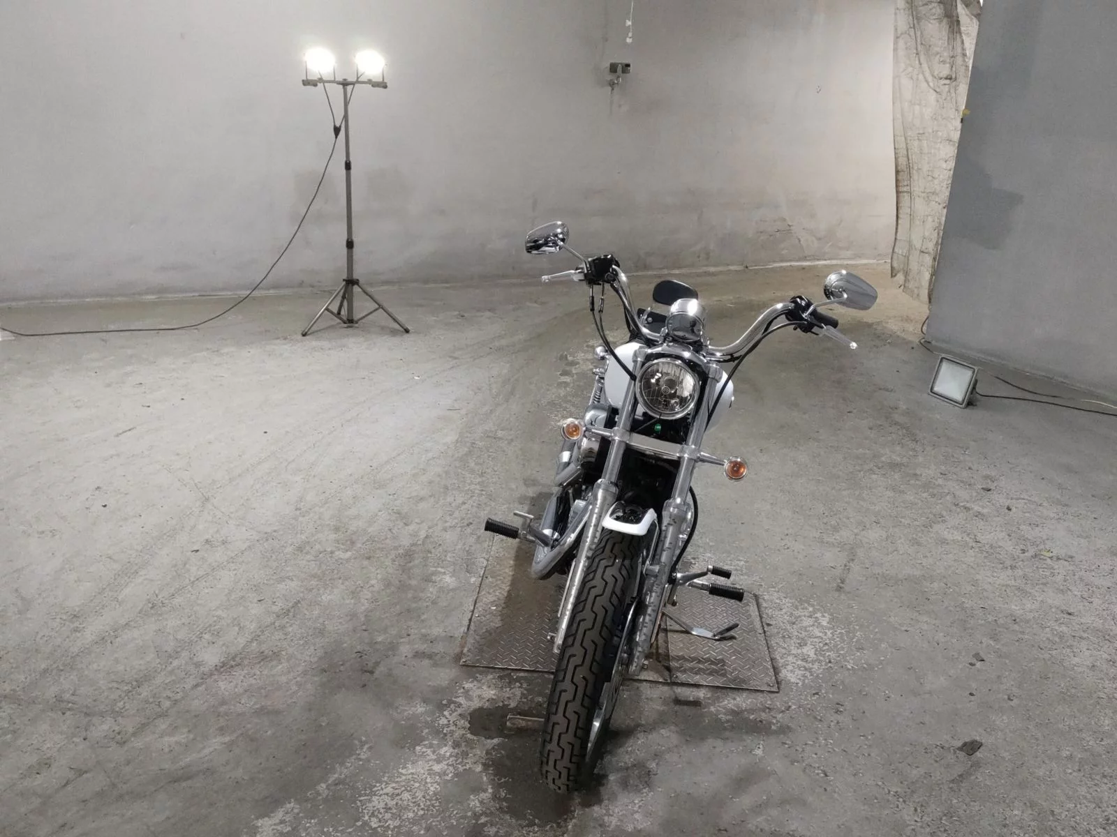 Harley-Davidson HARLEY XL1200L  с аукциона в Японии