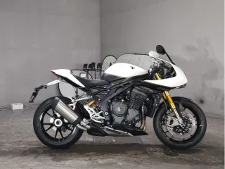 Triumph TRIUMPH SPEED TRIPLE 1200RR  с аукциона в Японии