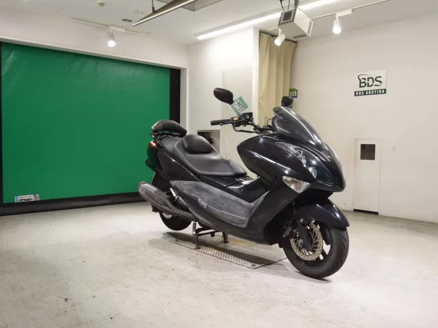 Yamaha MAJESTY 250-4  с аукциона в Японии