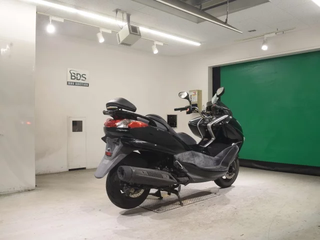Yamaha MAJESTY 250-4  с аукциона в Японии