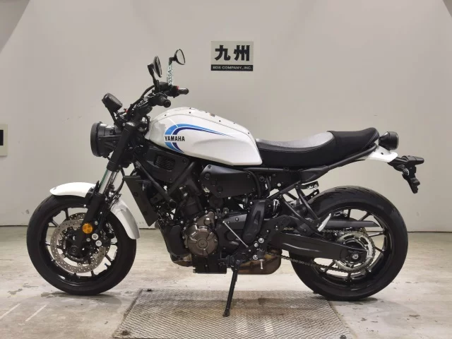 Yamaha XSR700-2  с аукциона в Японии