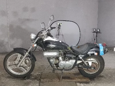 Honda MAGNA 50