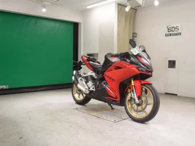 Honda CBR250RR-2A