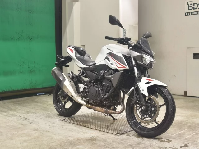 Kawasaki Z400-2  с аукциона в Японии