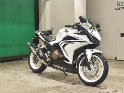 Honda CBR400R-2