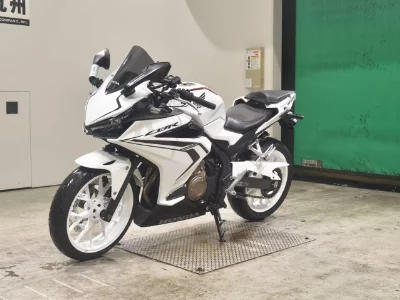 Honda CBR400R-2