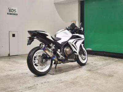 Honda CBR400R-2