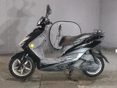 Yamaha CYGNUS125X