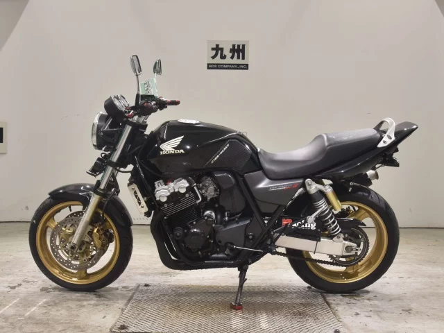 Honda CB400SFV-3  с аукциона в Японии