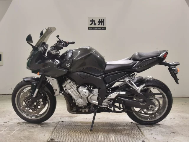 Yamaha FZ-1 FEATHER  с аукциона в Японии