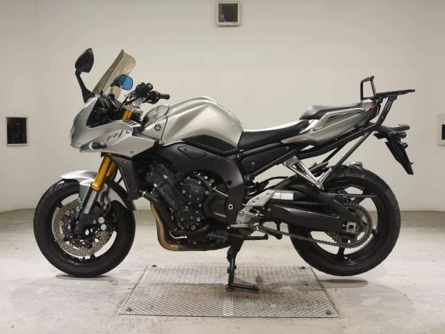 Yamaha FZ-1 FEATHER  с аукциона в Японии