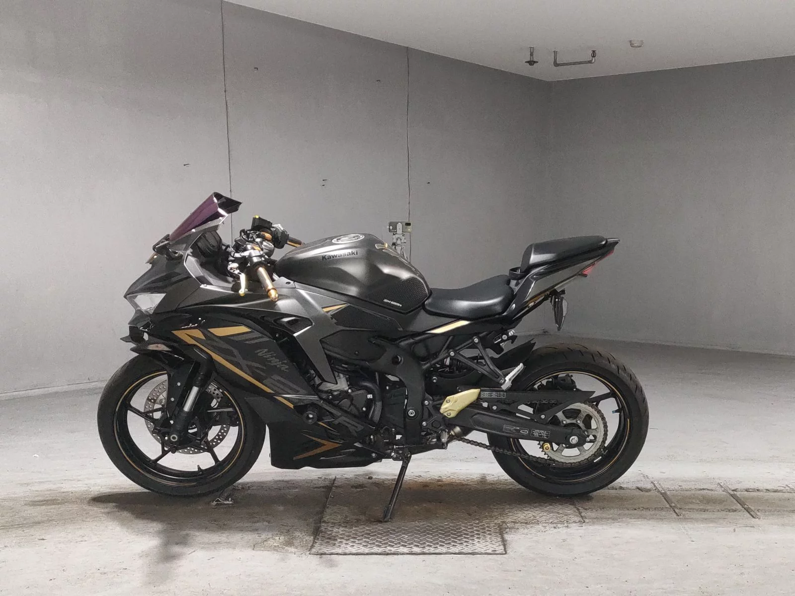 Kawasaki NINJA ZX-25R SE  с аукциона в Японии
