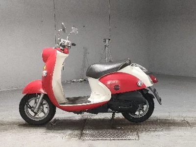 Yamaha VINO