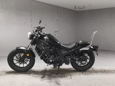 Honda REBEL