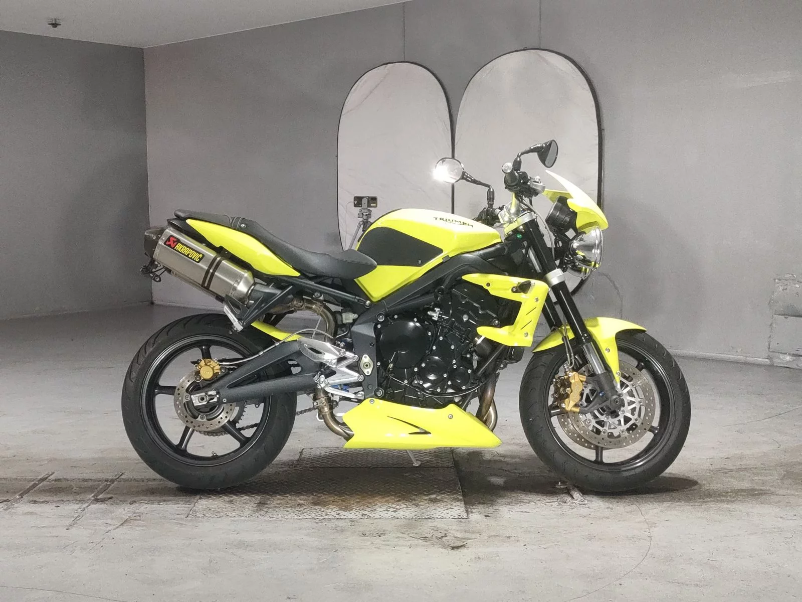Triumph TRIUMPH STREET TRIPLE R  с аукциона в Японии