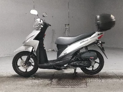Suzuki ADDRESS V110