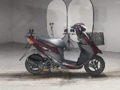 Suzuki ADDRESS V50