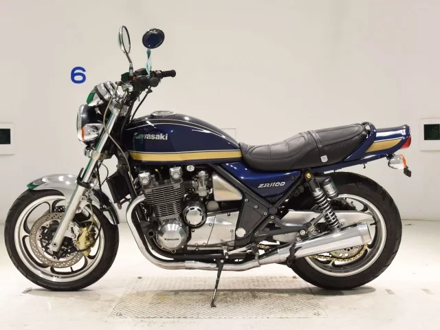 Kawasaki ZEPHYR1100  с аукциона в Японии