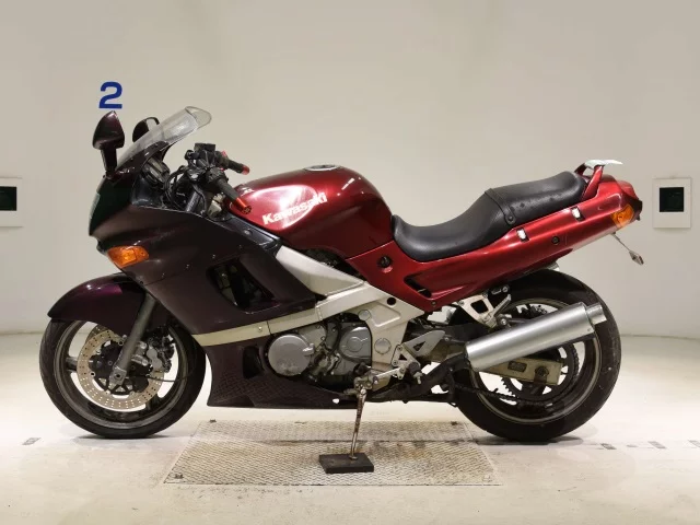 Kawasaki ZZR400-2  с аукциона в Японии