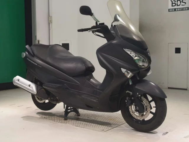 Suzuki BURGMAN200  с аукциона в Японии