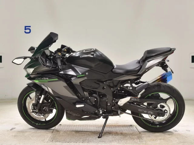 Kawasaki ZX-4R SE  с аукциона в Японии