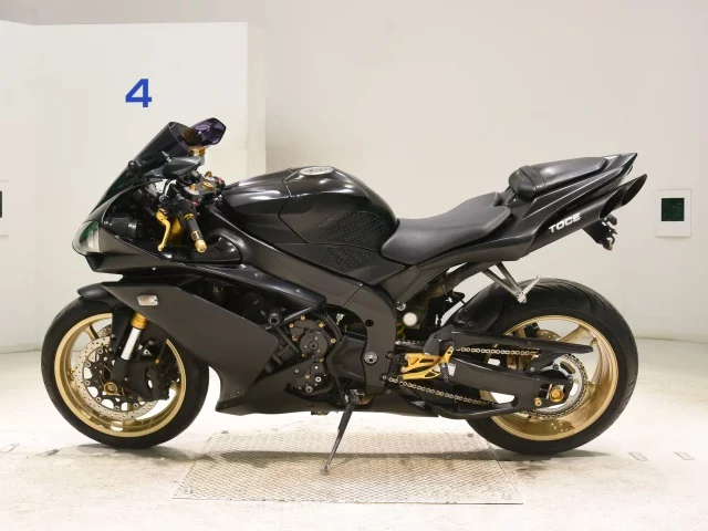 Yamaha YZF-R1  с аукциона в Японии