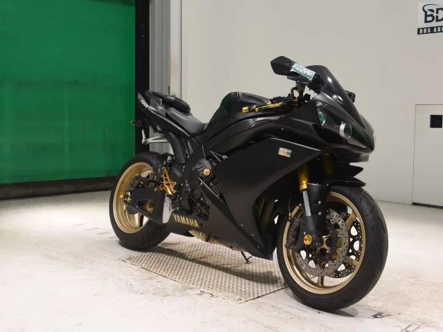 Yamaha YZF-R1  с аукциона в Японии
